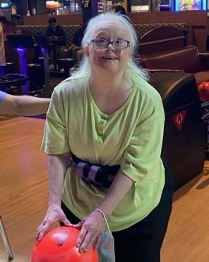 Communitas1954's tweet photo. A fun night out bowling! #BetterTogether #WeAreCommunitas https://t.co/alsgdNWP52