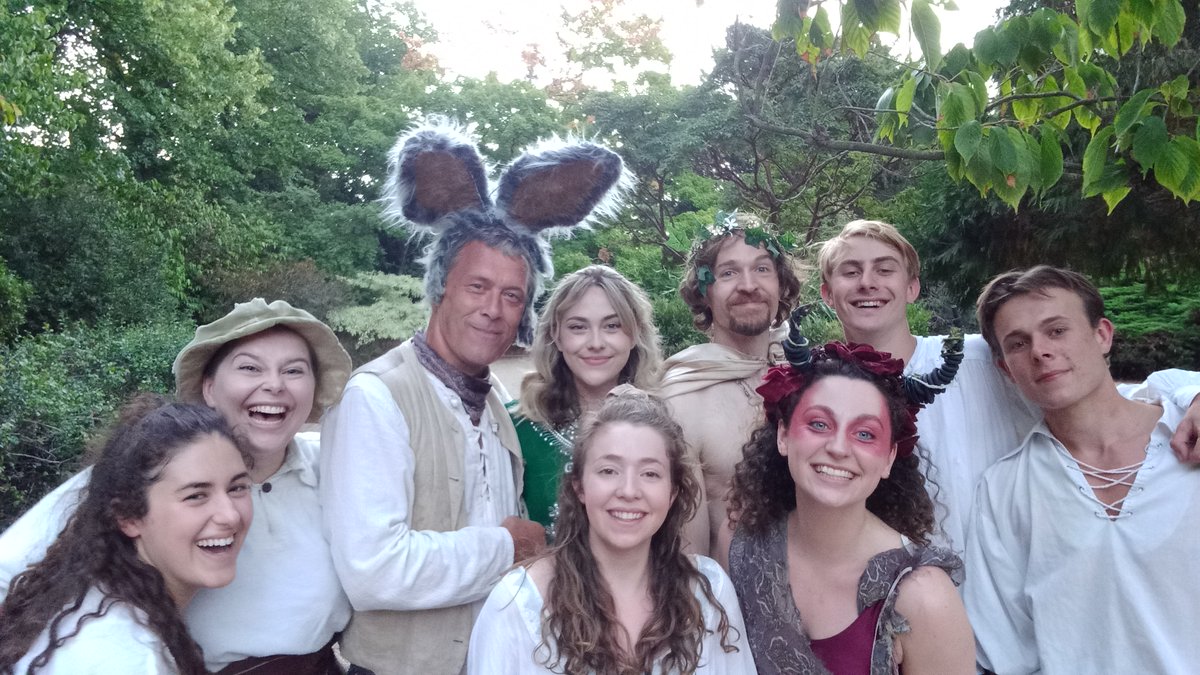 Final week of A Midsummer Night's Dream at the Cambridge Shakespeare Festival.

So blessed to work with these talented folks 🥰

#theatre #shakespeare 🎭