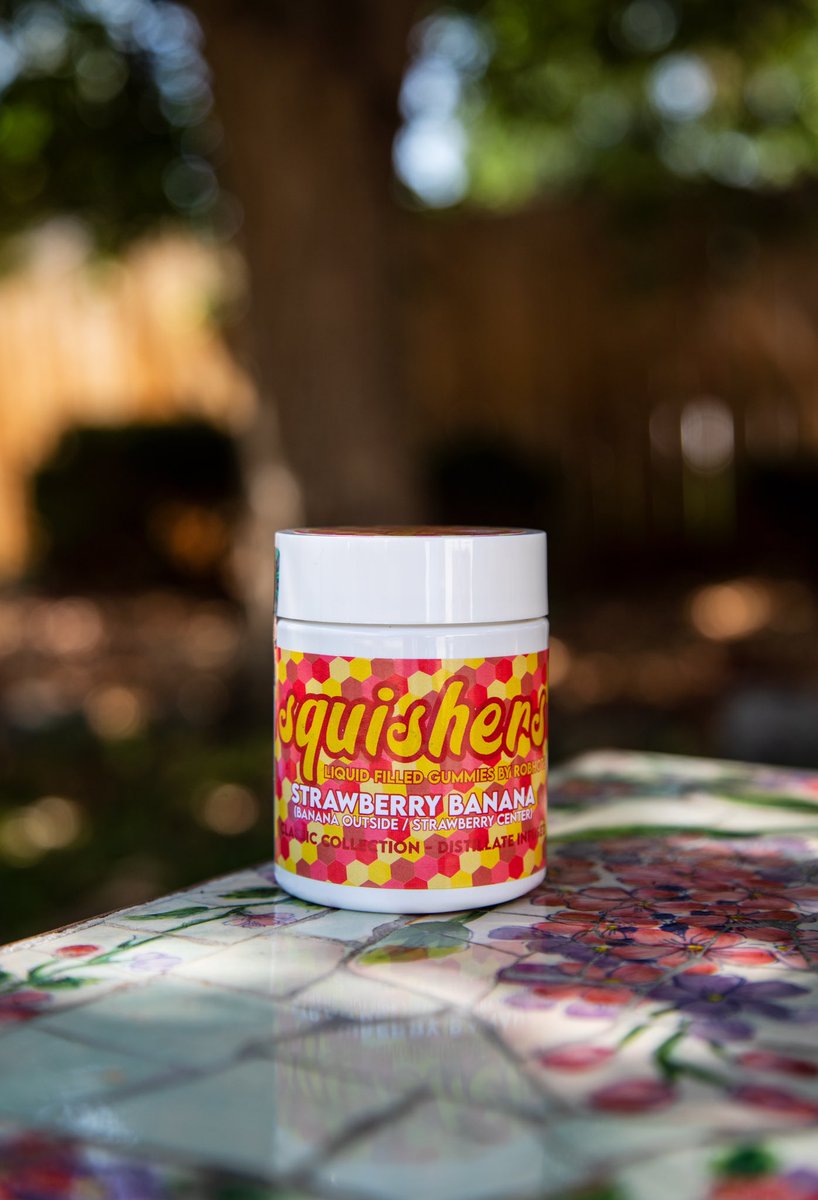 Mornings 🌞 with our new #Squishers are the best way to start off the week. Available now at dispensaries across Colorado! 
•
•
•
•
#Robhots #EatRobhots #RobhotsGummies #Cannabis #Edibles 📸: @ThcSamuel