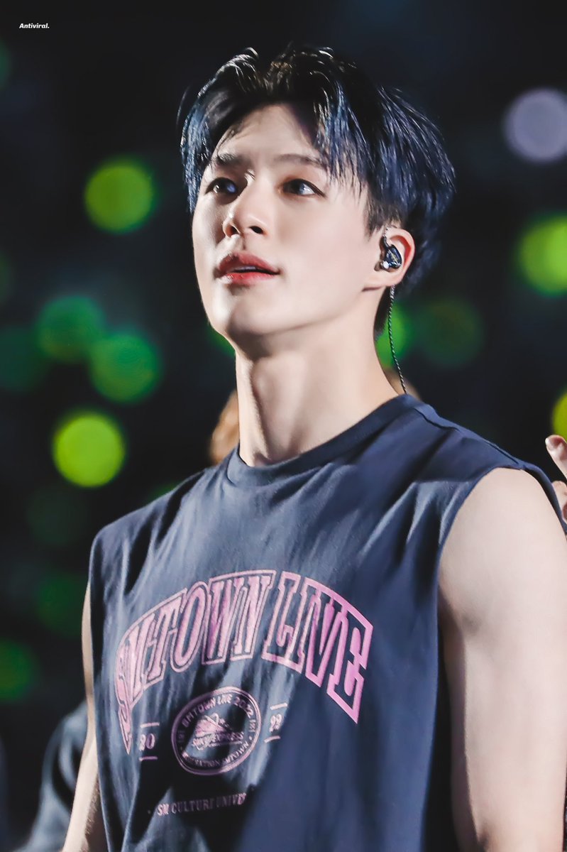 mypuppyisjeno's tweet photo. 취향의 제노 https://t.co/hBKHSsQqzG
