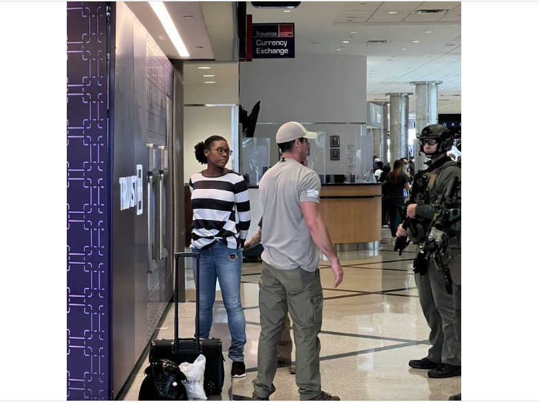 newschannel2now's tweet photo. Suspect Raissa Kengne who shot 3 people, 1 is dead in Midtown Atlanta near Colony Square arrested at the Atlanta airport.
https://t.co/S0hTTB26RJ https://t.co/RP6uVZPLjE