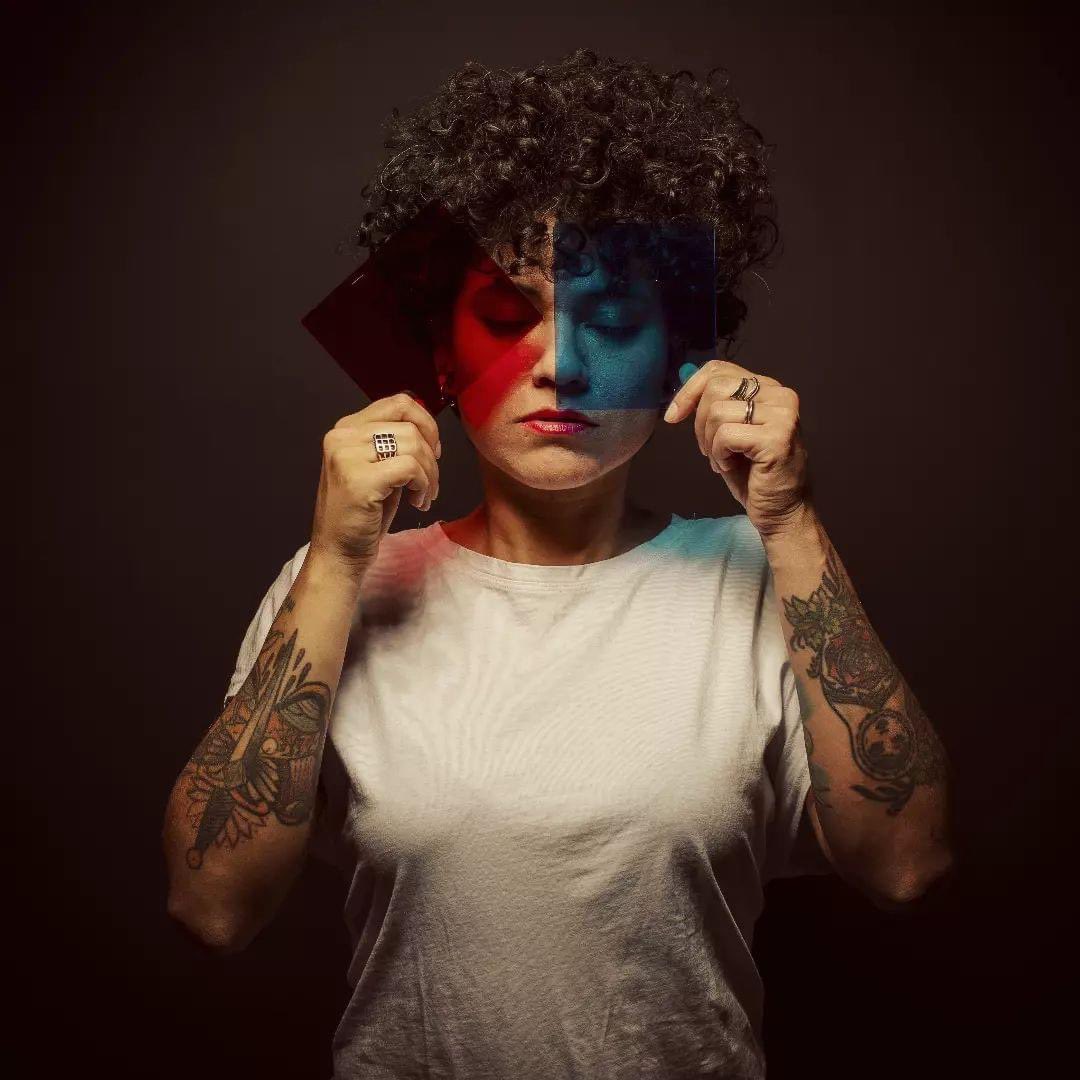 Buen viaje Mey, bonita.
Te vamos a echar mucho de menos, nosotr@s y el planeta entero.