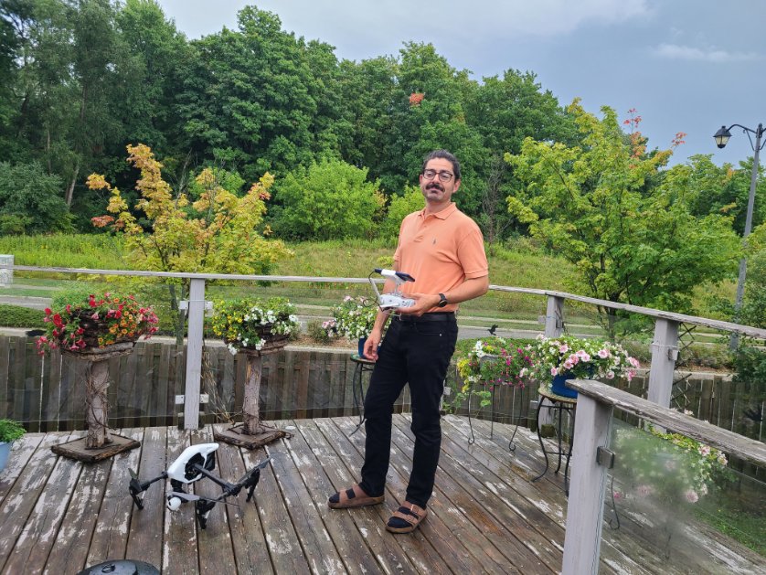 TheGeophysGuy's tweet photo. They took my drone case but left me and my scientific curiosity behind... https://t.co/sR9w0SIZhT