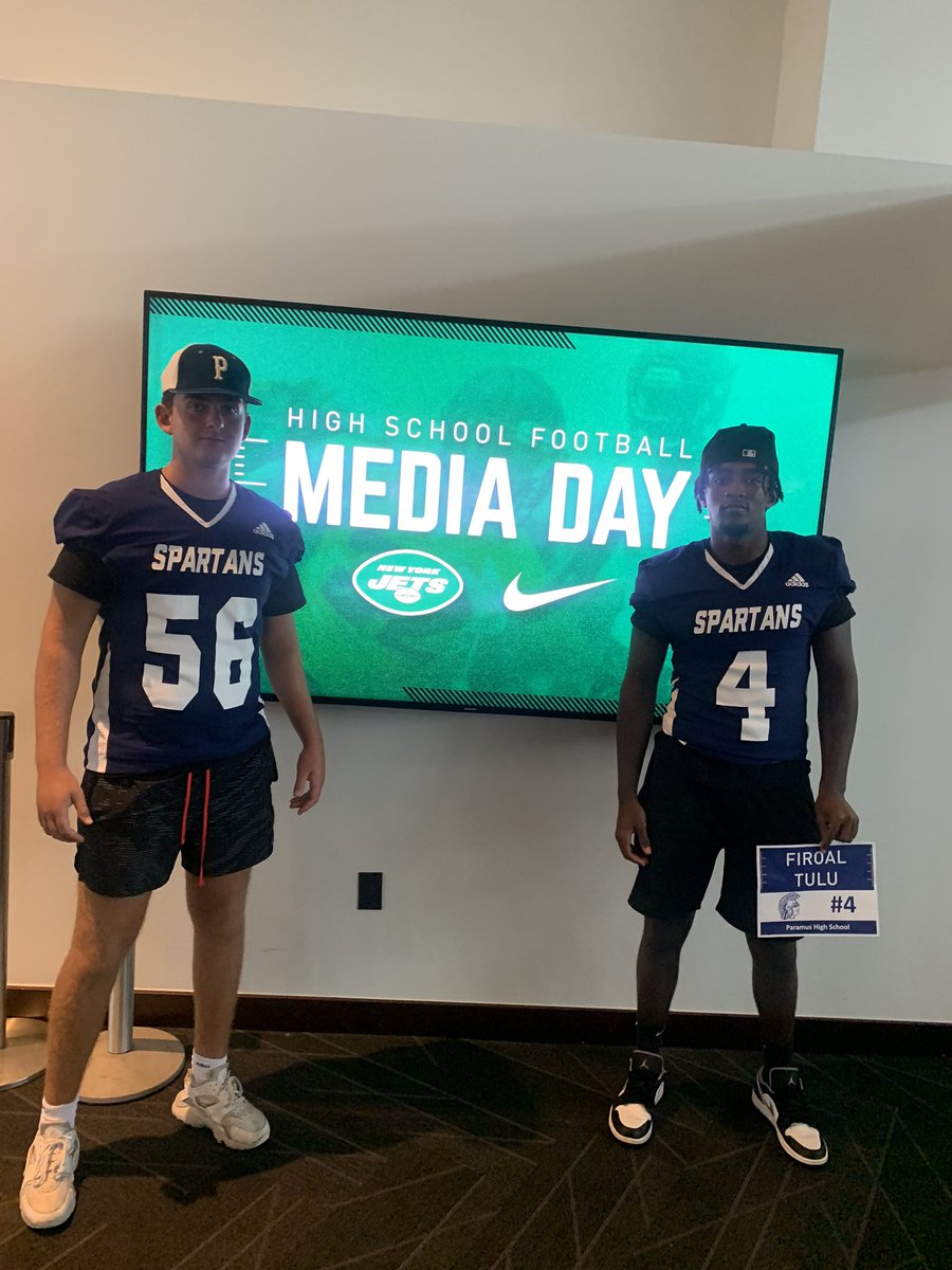 Thank you <a href="/SFCFootballNJ/">The SFC</a> for putting on a great day for these student athletes!! Great representation from <a href="/NJParamusHS/">Paramus High School</a> in <a href="/firaoltulu22/">Firaøl</a> <a href="/AgatoneBen/">Ben Agatone</a> <a href="/CoreyPetruzzel2/">Corey Petruzzella</a>