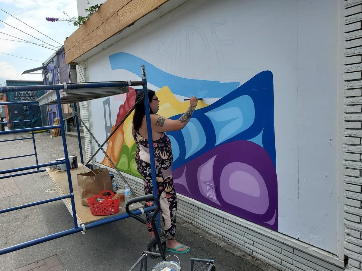 New mural for Chilliwack!

On the back of Wellington Natural Health 

#pride