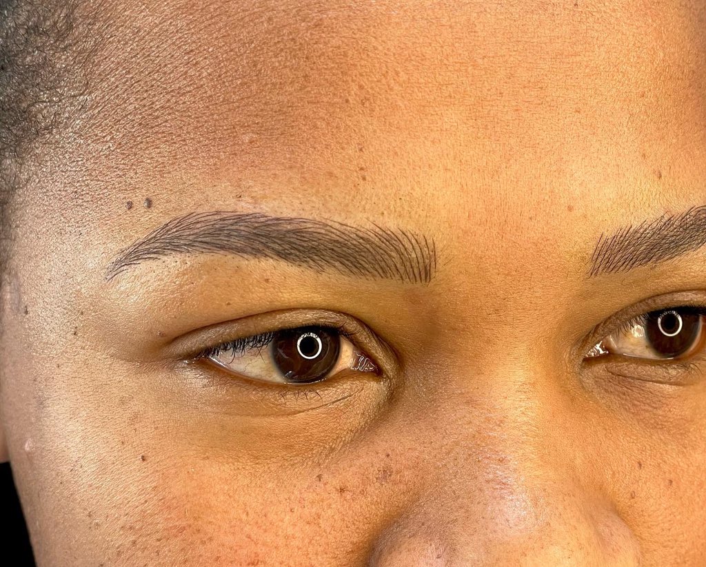 Primandproper0's tweet photo. Microblading gone perfect ๐ฅ๐ฅ
Microblading R1100, touch up after 6 weeks R700.
๐ Sandton ๐0645226991
#NationalShutdown #musa #moshe #Moneoa https://t.co/4hM882dJvZ