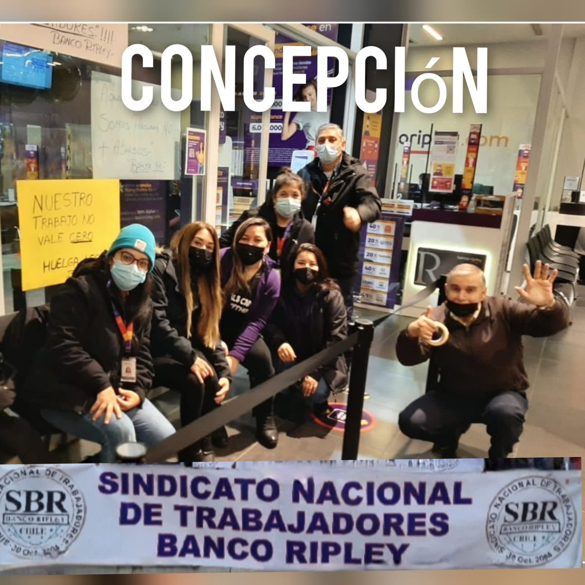 SBR31102004's tweet photo. Hoy Lunes 22 de Agosto es nuestro 7º día de huelga y la empresa no se presenta al petitorio web de los trabajadores! 

Agradecemos el apoyo a cada una de las sucursales que se han hecho presente a lo largo de todo chile ! https://t.co/5r4moEz5cN