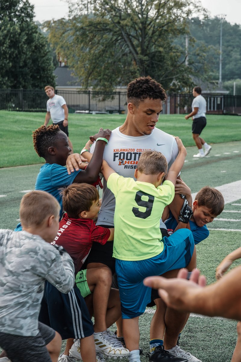 Kalamazoo College Football tweet media