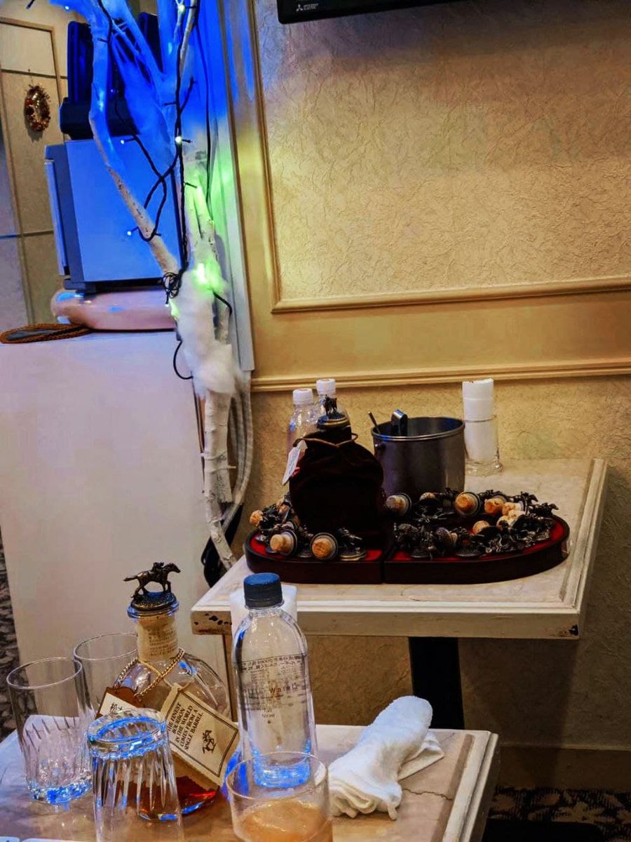 strokeofluck44's tweet image. 