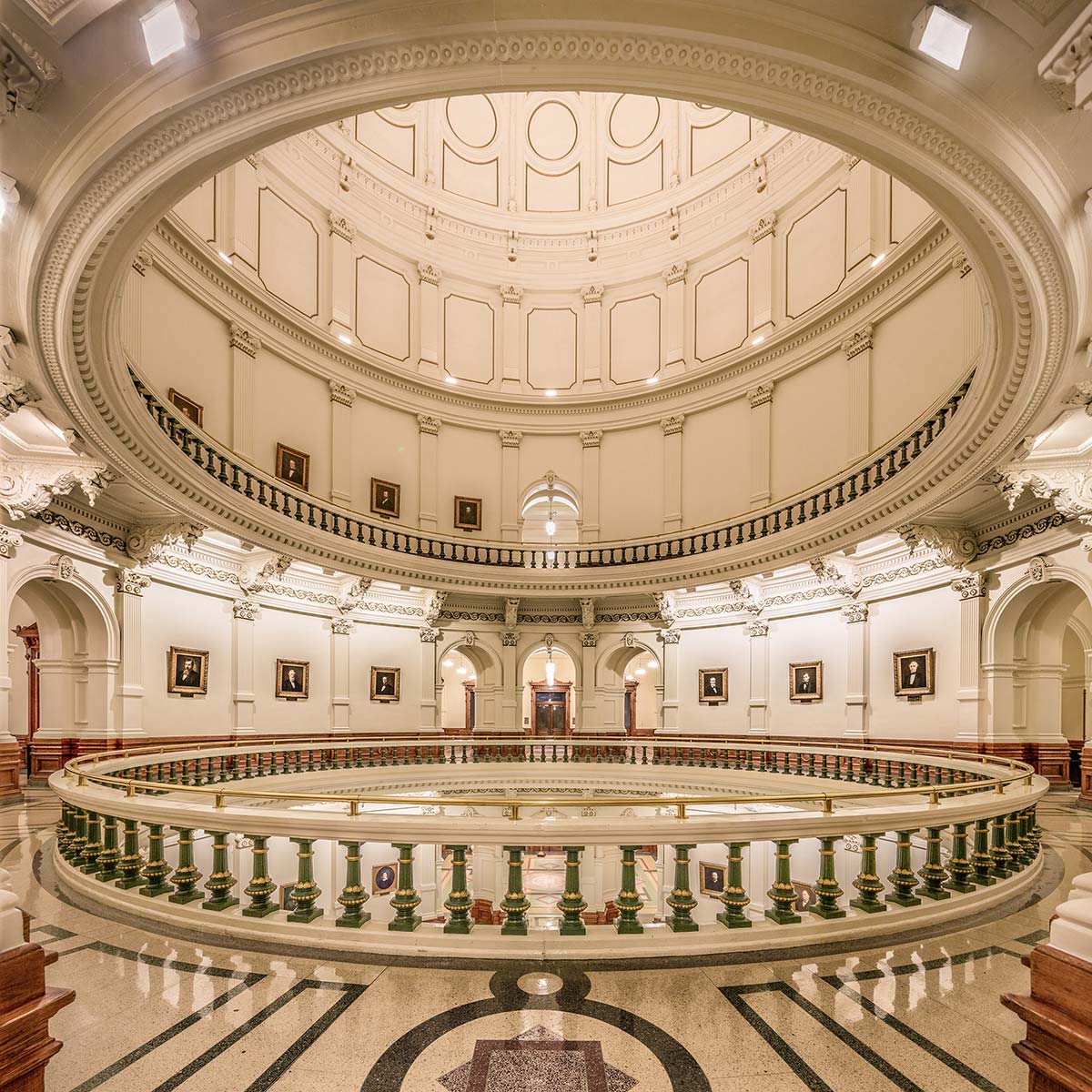 Hey__tx's tweet photo. Last week, we provided testimony at the Texas State Capitol on #hns and .tx.

The main goals were to provide an overview of Handshake and for #Texas to eventually have a positive view of HNS like #Bitcoin https://t.co/kvq7e0sLUI