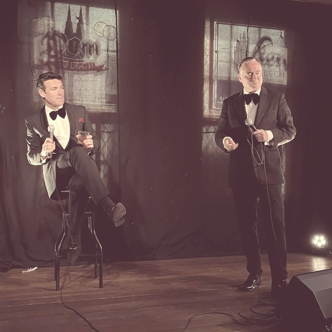 We're having a few days off, but will be back in full swing on Wednesday.

But there are only a few shows left, so don't miss out #Edinburgh!

tickets.edfringe.com/whats-on/frank…

#EdFringe2022 #franksinatra #deanmartin #tributeshow