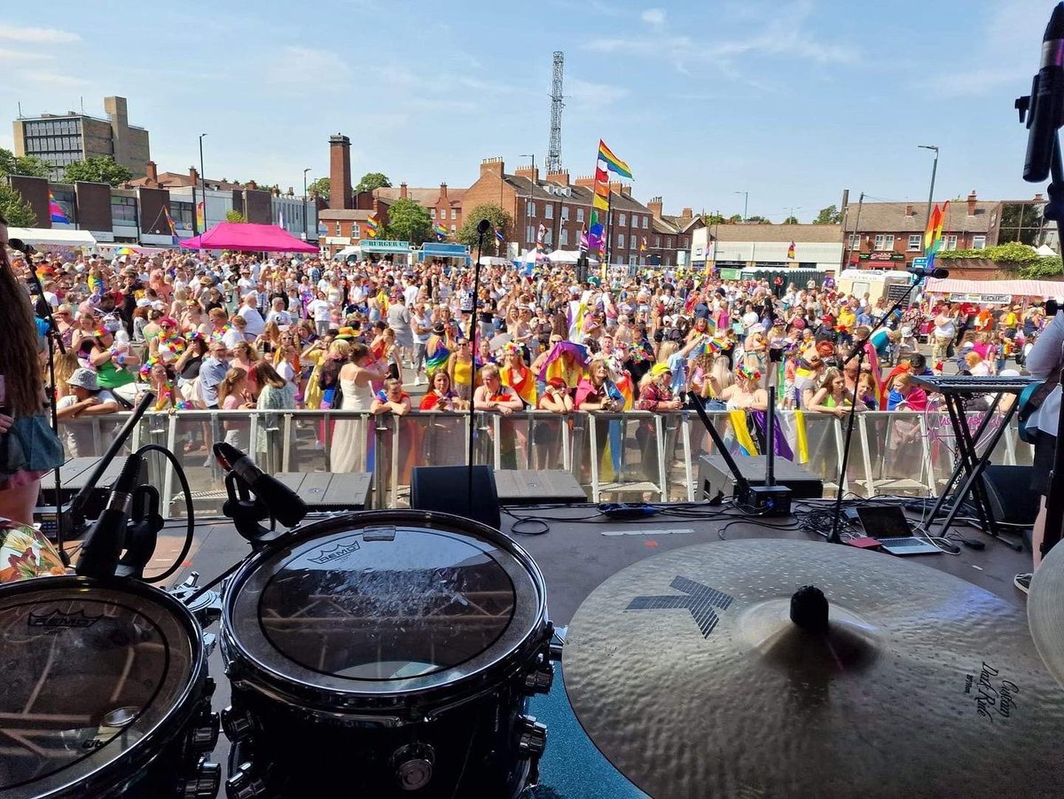 Reardon Love (@lovereardonlove) on Twitter photo After two solid festival shows at <a href="/HumberStSesh/">Humber Street Sesh</a> and <a href="/WakefieldPride/">🏳️🌈 Wakefield Pride</a>, our next stop is <a href="/ImperialBrewery/">Imperial Brewery</a> in #Mexborough with <a href="/TheQuill/">Mark Morriss</a> (#MarkMorriss) of <a href="/TheBluetones/">The Bluetones</a> fame. Tickets are 70% sold out - grab yours from our bio whilst you still can. 💜🦩 After two solid festival shows at <a href="/HumberStSesh/">Humber Street Sesh</a> and <a href="/WakefieldPride/">🏳️🌈 Wakefield Pride</a>, our next stop is <a href="/ImperialBrewery/">Imperial Brewery</a> in #Mexborough with <a href="/TheQuill/">Mark Morriss</a> (#MarkMorriss) of <a href="/TheBluetones/">The Bluetones</a> fame. Tickets are 70% sold out - grab yours from our bio whilst you still can. 💜🦩