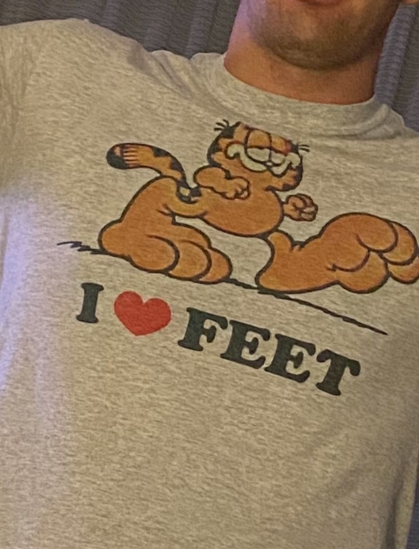 shirts that go hard tweet media