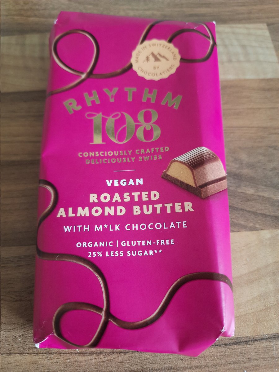 Received a <a href="/Rhythm108/">Rhythm 108</a> roasted almond butter chocolate bar in my <a href="/TheGoodnessPrj/">The Goodness Project</a> box and it's amazing! Your chocolate may just be my new favourite! 😍 
#vegan #chocolate #sweettreats