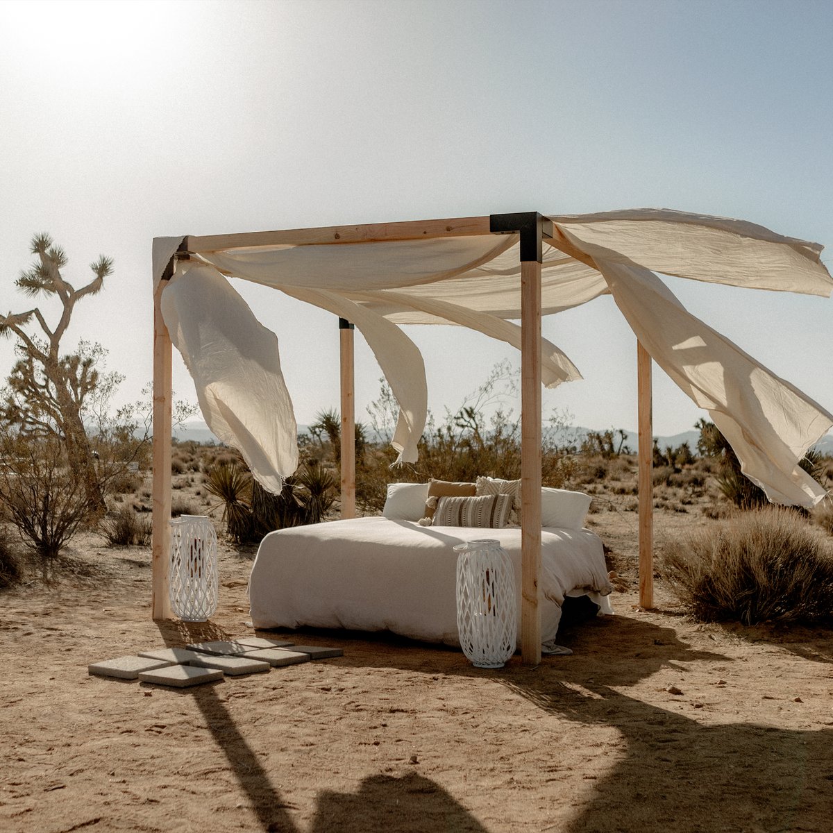 SensibleRest's tweet photo. We are putting a Bed On The Beach! Santa Monica (south of the pier) | August 26th | 2-4pm!

Our Bed On The Beach pop-up installation is for everyone to enjoy! Take pictures, create some content, and possibly win free product!

Can't wait! https://t.co/9gRDr6Iqcb