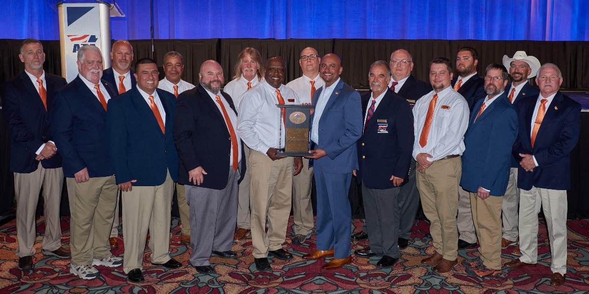 Congratulations to Alabama driver Alphonso Lewis for his third-place finish in the 5-axle class of the National Truck Driving Championships! 

We’re proud of all our drivers who represented #Yellow at #NTDC22 in Indianapolis: fal.cn/3rfcW. #trucking #trucker