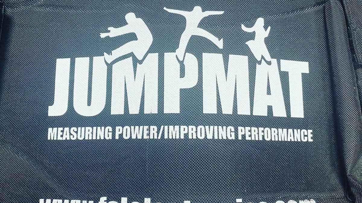 QuayFitness's tweet image. FOR SALE - One Absolute mind cond never used FSL Jumpmat. Bought two originally. These are retailing for £750 sterling! I’m looking for a lot less. (Ireland only) 

#jumpmat