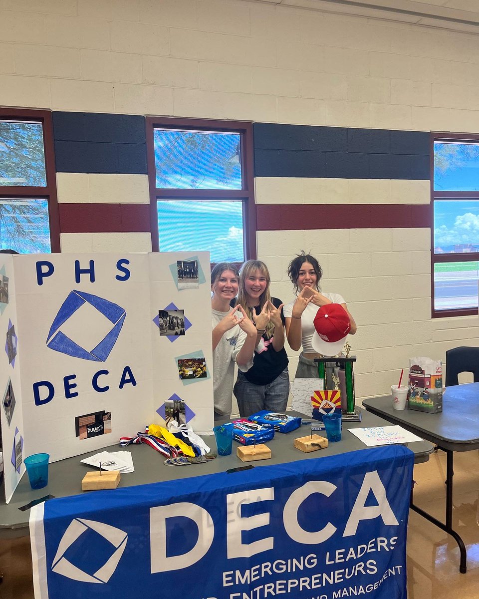 PerryDECA's tweet image. Club rush 2022!! Just a reminder too come and join the DECA family!