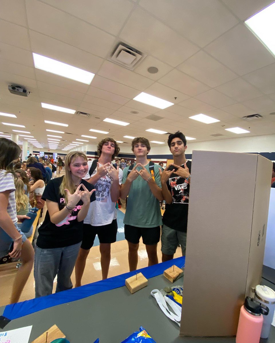 PerryDECA's tweet image. Club rush 2022!! Just a reminder too come and join the DECA family!