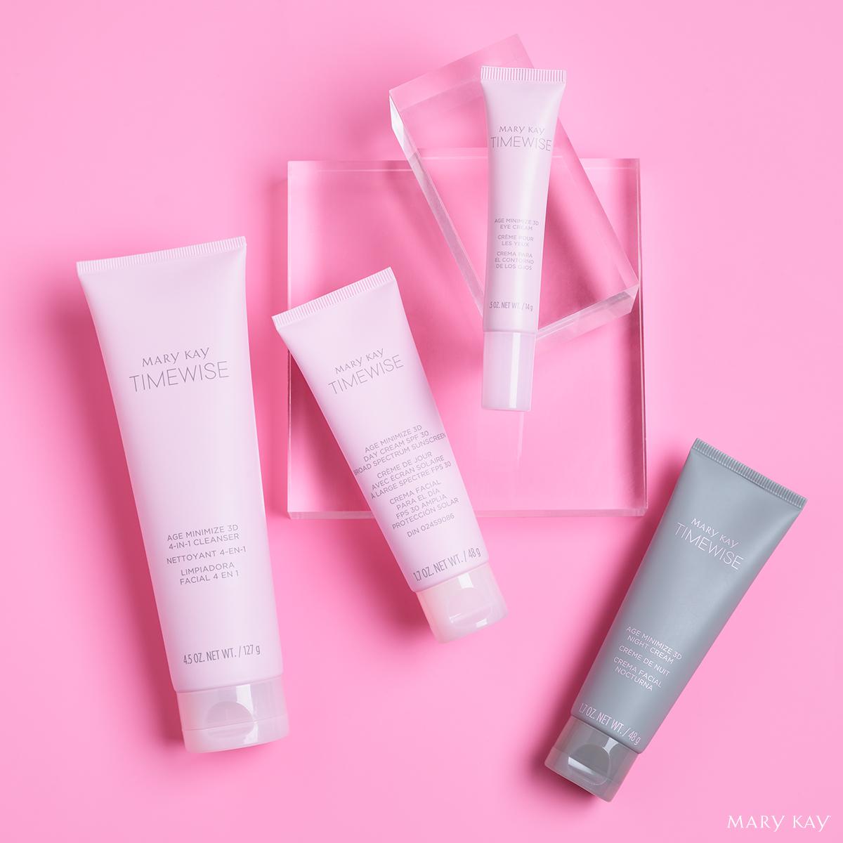 VeleshaDavis's tweet photo. TimeWise Miracle Set 3D®
Skin Care Set Includes:
•TimeWise® Age Minimize 3D® 4-in-1 Cleanser
•TimeWise® Age Minimize 3D® Day Cream SPF 30 Broad Spectrum Sunscreen*
•TimeWise® Age Minimize 3D® Night Cream
•TimeWise® Age Minimize 3D® Eye Cream https://t.co/FYzQhmJ0yN