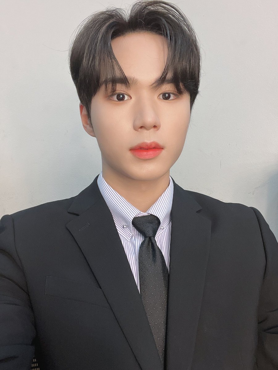 wei_source's tweet image. #위아이 #준서