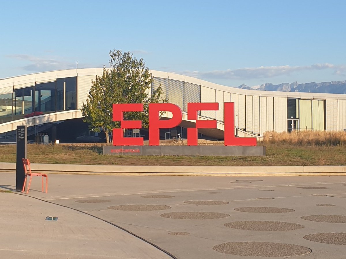 gixe's tweet photo. Here we are! @EPFL Ready to work ๐ช@VGeorgakaki @LAPI_epfl #ECEarth3 @BSC_CNS https://t.co/qhsTdQgkvI