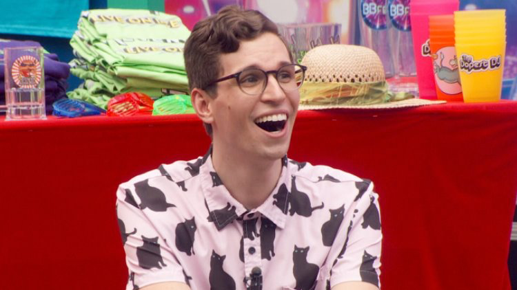 Mister_ten_four's tweet photo. This is funny

# Gotham #ednygma #BB24 #michaelbruner https://t.co/X2uMRgrnWB