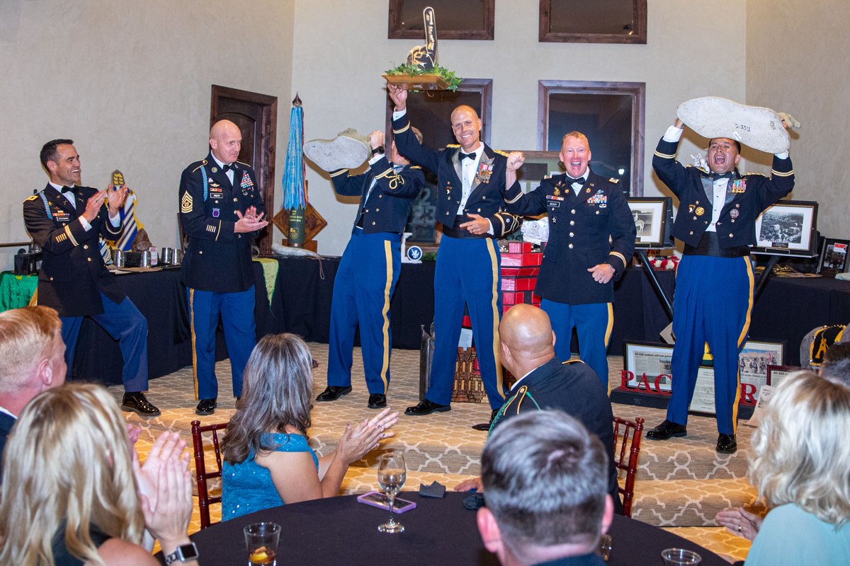 1st Stryker Brigade Combat Team, 4th Inf. Div. tweet media