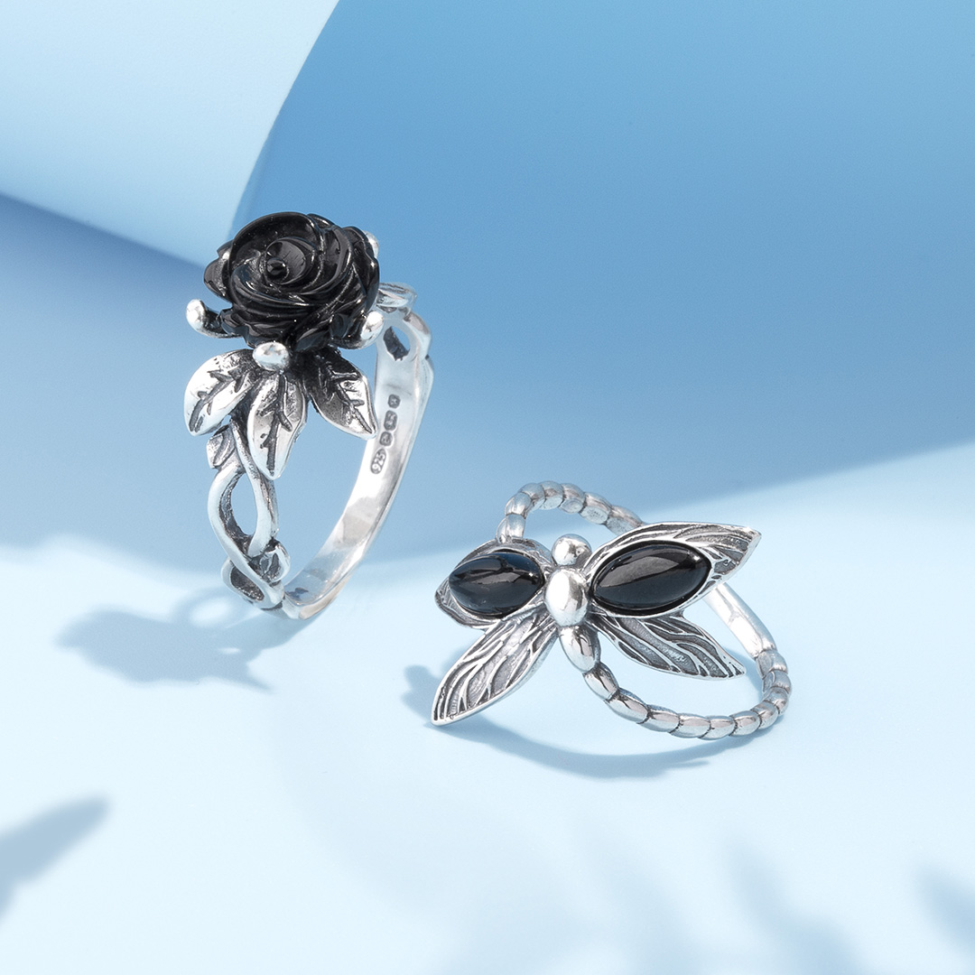 W_Hamond's tweet photo. Two very different rings from our last post, and two of our favourite Whitby Jet rings from our clover collection.
.
#whamond #rings #floral #whitbyjet #jet #nature #jewellerydesign #lovewhitby #handcrafted #dragonflydesign #yorkshirejewellers https://t.co/KiO6TmDnMT