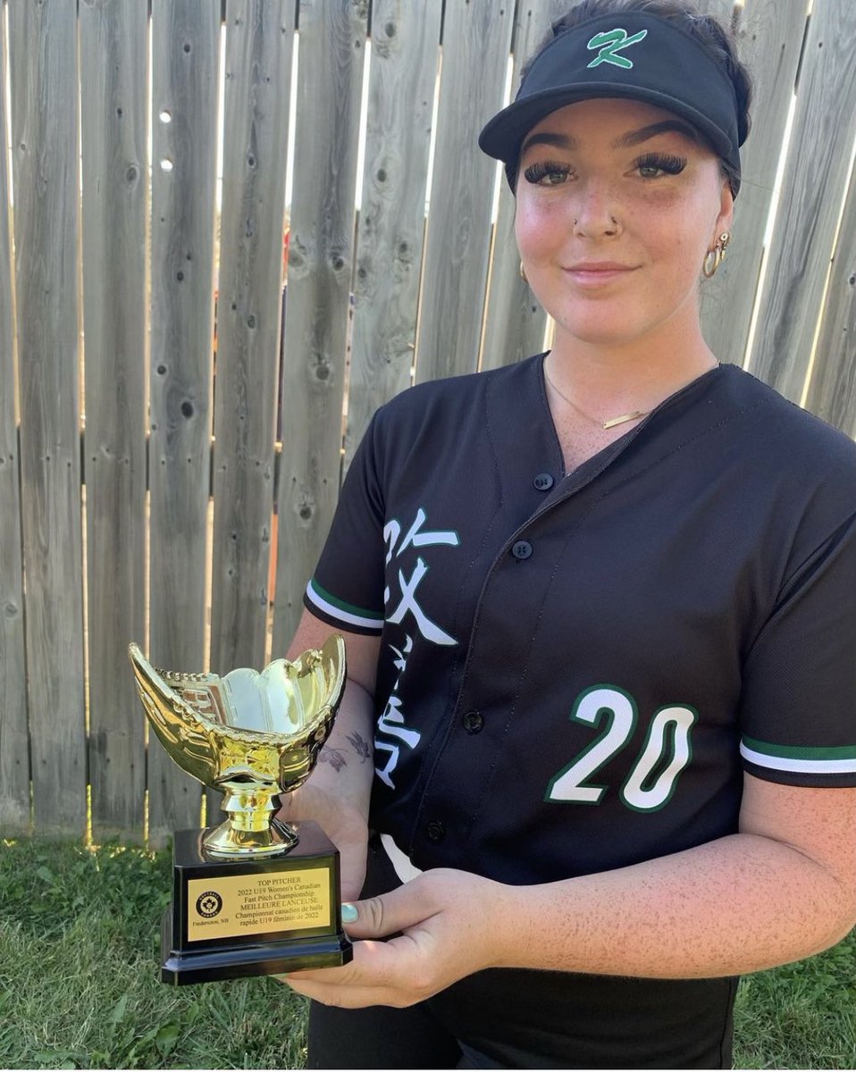 Nothing but greatness here! Congrats ladies on having a fantastic summer…

Returning Senior Alexis Lucyshyn: Top player MVP at the 2022 Womens Canadian Nationals

Incoming freshman Emily Watters: Top Pitcher at 2022 U19 Canadian Nationals

💙🖤💙🖤💙🖤💙🖤💙🖤💙🖤💙