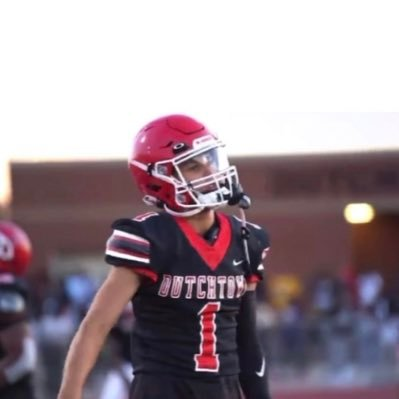 A name that you may not know yet, but you will soon enough is 2026 Dual Threat QB @Michael61805833 He runs an 11.1 in the 100meters and is also force on the baseball💎as well‼️