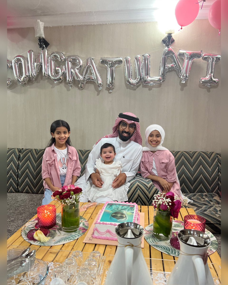 Kh_alshamiri's tweet photo. اليوم بفضل الله قررت بنتي "نوره"
لبس الحجاب 🧕
أسأل الله أن يوفقها ويسترها وبناتنا من كل شر ،،

اليوم إكتمل نوركِ ،، وزدتِ تألقاً ،،
اليوم سرتِ خطوة جديده براقه في طريق الإيمان ،،
هنيئا لكِ الستر ،، وثبتكِ الله يا نور عيني ،،

أسأل الله أن يبارك و يصلح لنا ولكم النية والذرية ✨ https://t.co/15uR5uub04