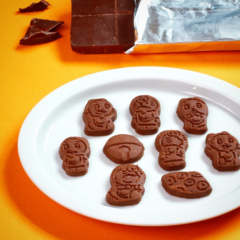 JaponShop's tweet photo. Es hora de las Galletitas🍪 de Chocolate | Doraemon.
🛸🐱🛸🐱🛸🐱🛸🐱🛸🐱🛸🐱🛸
Deliciosas galletitas de Doraemon, elaboradas con leche y amasadas con cacao y con divertidas formas de nuestros personajes favoritos.
#doraemonlovers #doraemonstuff
#doraemoncollection #cookies https://t.co/LM7QPoA1Gx