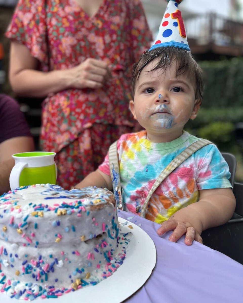 Some is a little serious about his cake. Be like Lev, eat cake. #1yearold