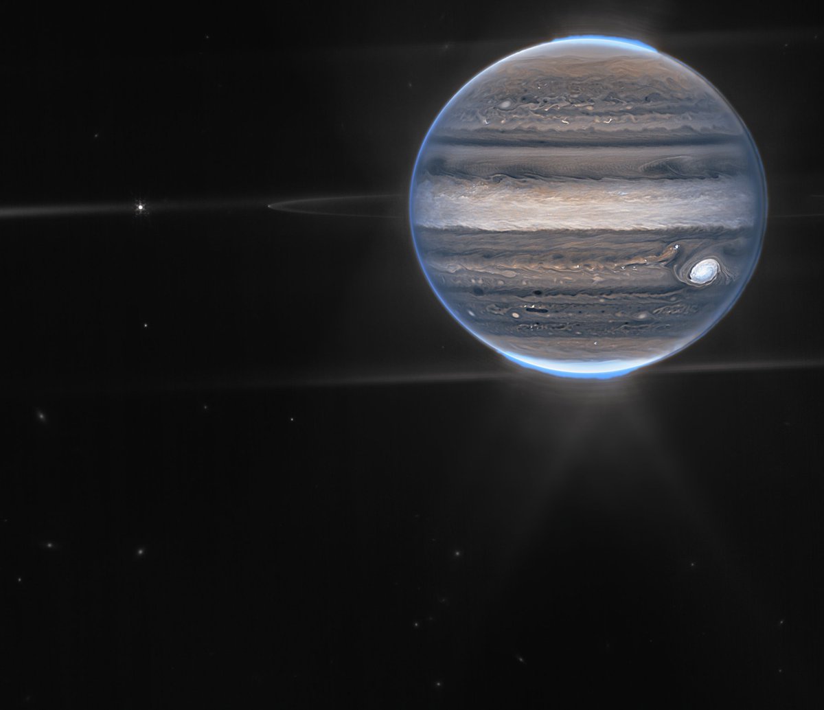 Giant news from a giant planet!

@NASAWebb captured a new view of Jupiter in infrared light, uncovering clues to the planet’s inner life. Two moons, rings, and distant galaxies are visible. Get the details: go.nasa.gov/3pErDkC