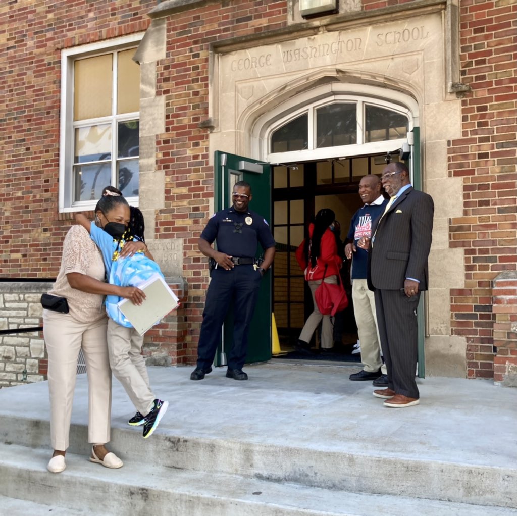 NormandySC1's tweet photo. High-fives all around at Washington School to kick off the new school year! #NormandyNext #NormandyStrong #backtoschool https://t.co/5xbqaXtTbG