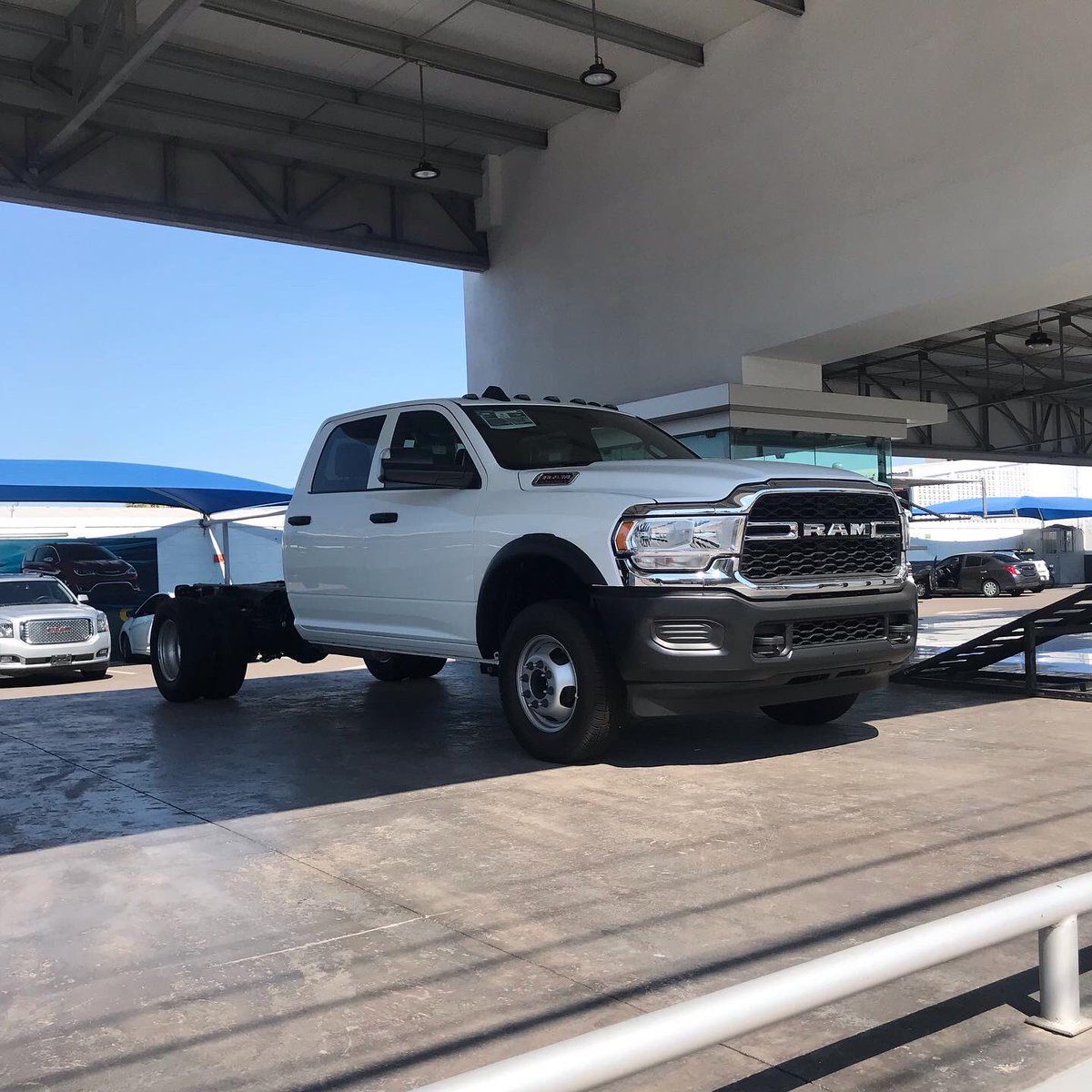 CARLOSEES's tweet photo. #Ram4000 disponibles para entrega.
Disponible en arrendamiento puro o crédito.
Requisitos mínimos.
⭐️Carlos Espriella
☎️662-276-44-02
✉️c.espriella@gonzalezr.com.mx https://t.co/KTBwiN2nyA