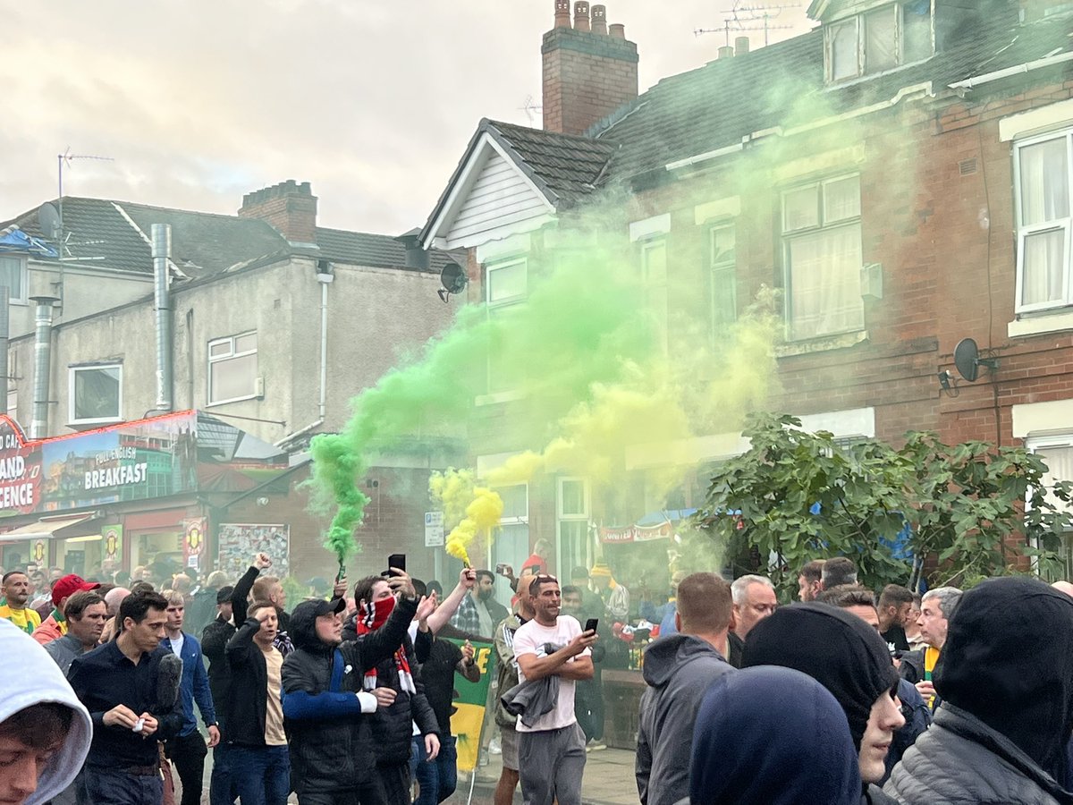 AndyMitten's tweet photo. Sir Matt Busby Way now https://t.co/8dunoOidGx