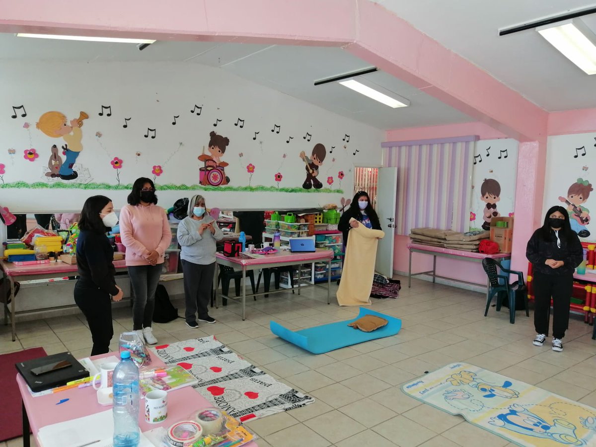 BasicaSEPH's tweet photo. Acompañamiento al desarrollo del #CTEH y Taller intensivo de Formación Continua para Docentes del
titular de #DGEB @abundioperez en el #Preescolar Coyolxauhqui #Pachuca, reconocen importancia de emprender un nuevo proceso de mejora para brindar una educación con equidad. https://t.co/yyPV1MVcxj