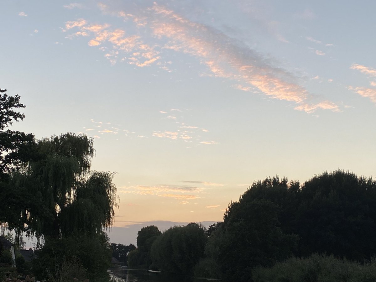 Mooie luchten in de Alblasserwaard #Natuur