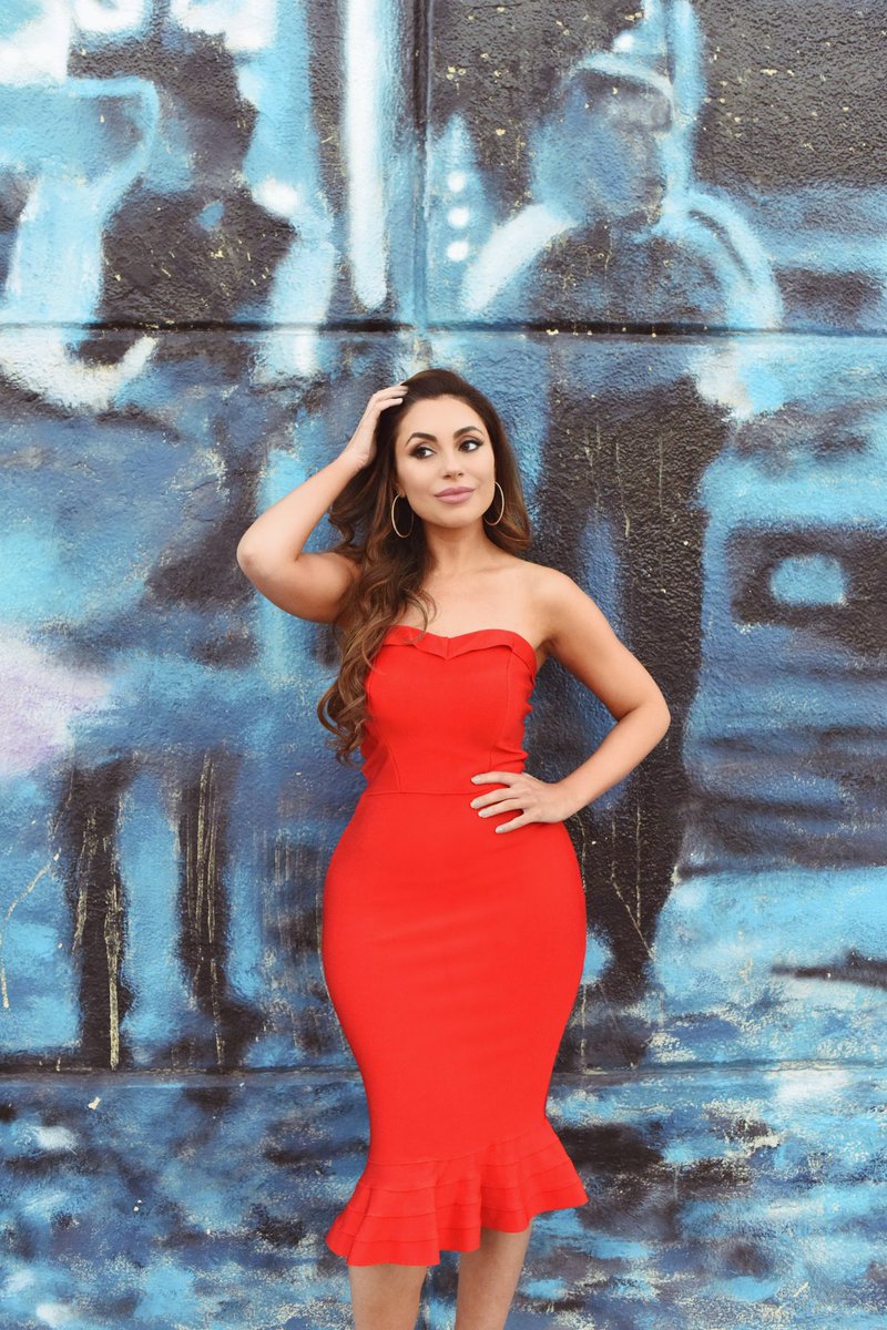 Uldouz's tweet photo. RT if you like ❤️ https://t.co/FpVXEjYUFg