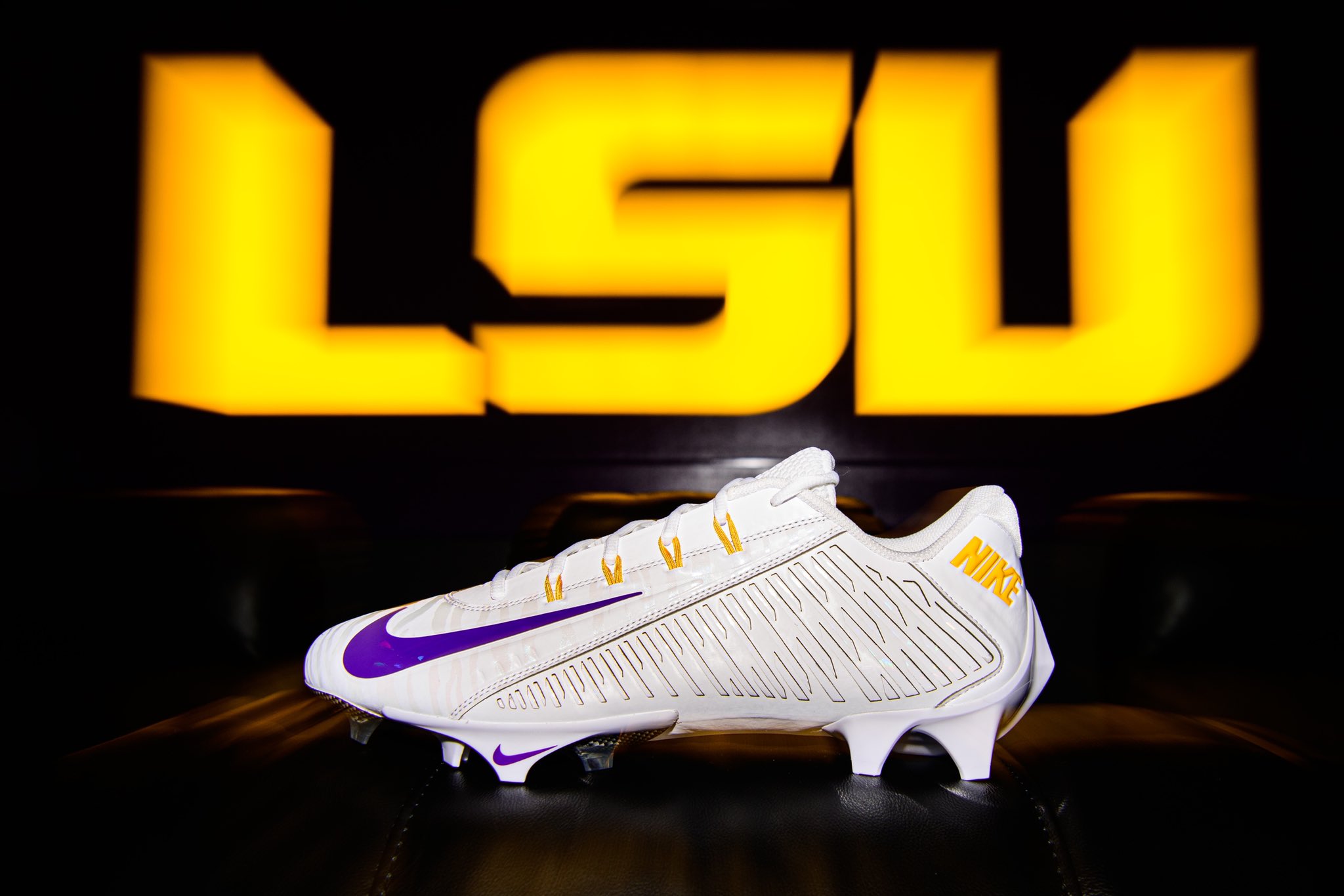 New technology meets retro styling in the Vapor Edge 360 VC for