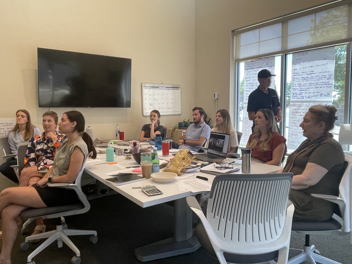 CBlohmAssoc's tweet image. Our team recently used our 30+ years of experience to refresh our core values with @WilljrScott from Culture Czars. 

#educationmarketing #brandstrategy #corevalues