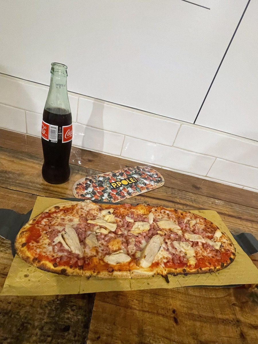 daaaaniel tweet media