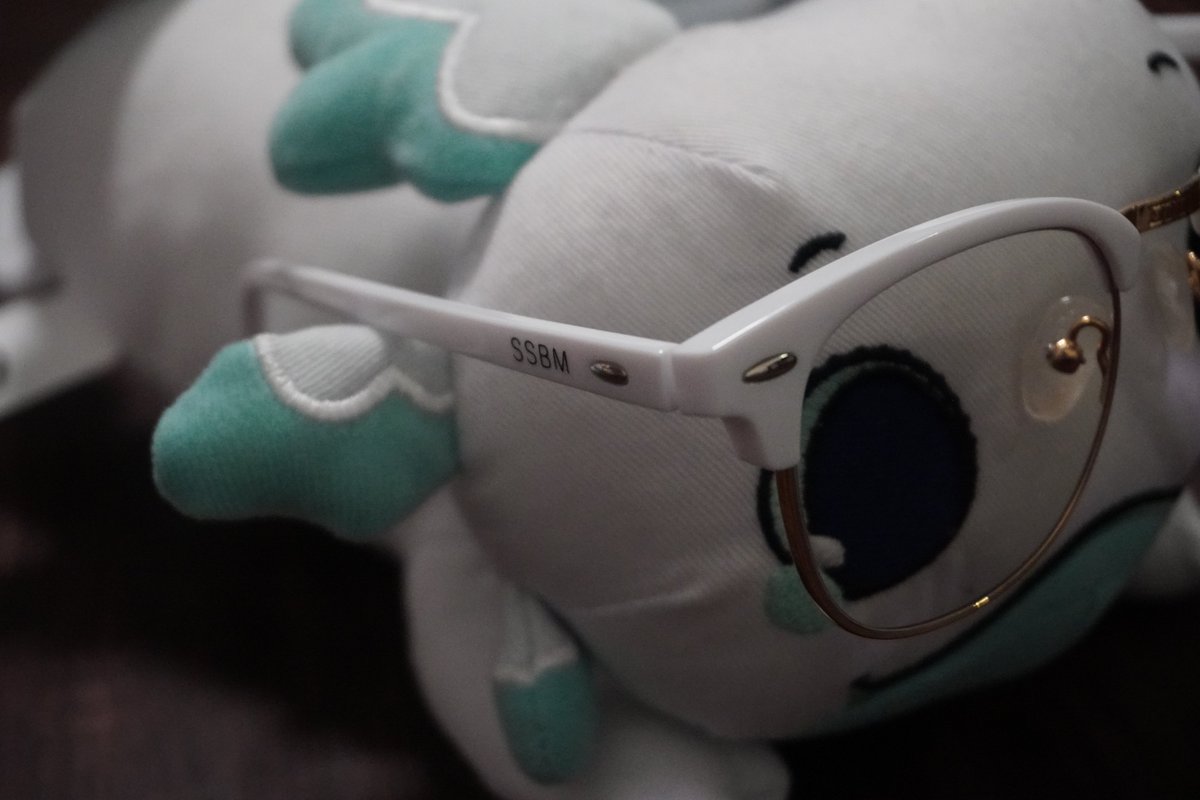 bc Magi on Twitter "The best way to block out blue light is with