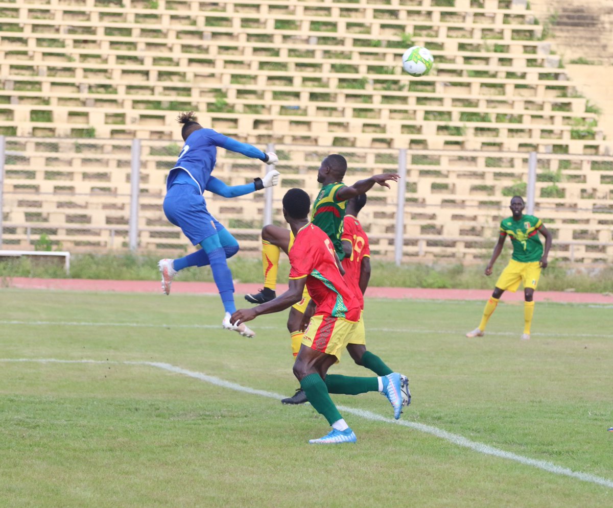 fgfofficiel's tweet photo. - ๐ ๐๐ง๐๐ ๐๐ ๐๐๐๐ -
En prรฉparation ร ๐๐ฎ๐บ๐ฎ๐ธ๐ผ, le Syli National Local a fait match nul (0-0) face ร l'รฉquipe locale du Mali๐ฒ๐ฑ au stade ๐ข๐บ๐ป๐ถ๐๐ฝ๐ผ๐ฟ๐๐ ๐ ๐ผ๐ฑ๐ถ๐ฏ๐ผ ๐๐ฒ๐ถฬ๐๐ฎ.
๐ธQuelques clichรฉs de ce match test !
#FGF #MLIGUI #ConorFGF #CHAN2023Q https://t.co/tJOP5aDOrJ