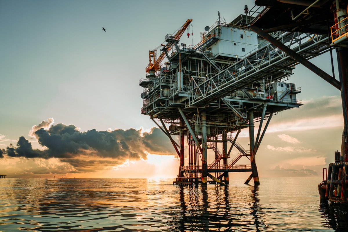 GDP_Center's tweet photo. In a new policy brief, @KylaTienhaara @Thrasher_Rachel @BAlexSimmons + @KevinPGallagher find the net present value of oil/gas assets protected under the Energy Charter Treaty could reach $111.5 billion - a substantial barrier to climate action: https://t.co/8VqJQEluaX https://t.co/gYTDXCNaS5