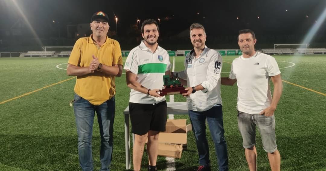 🟢C.Hispano 1-0 C.D. Pillarno🟢
Se llevaron los locales el Torneo Castrillón. Muy buen trabajo de nuestros chicos en el debut de esta pretemporada, donde a pesar de la falta de minutos, plantaron cara durante todo el encuentro. 

Desear la mejor de las suertes a nuestros vecinos.