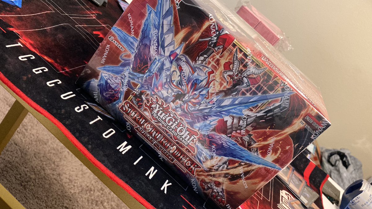 LoftonTCG's tweet photo. Man… i forgot i had 8 of these left. EIGHT DISPLAYS (8 decks each)
I’ll be giving EIGHT DECKS AWAY to 8 different people. Must RT this and MUST be following. 8 winners will be picked on Friday! Goodluck and may the odds forever be in Albaz’s favor 😈 https://t.co/EprNJYIpJp