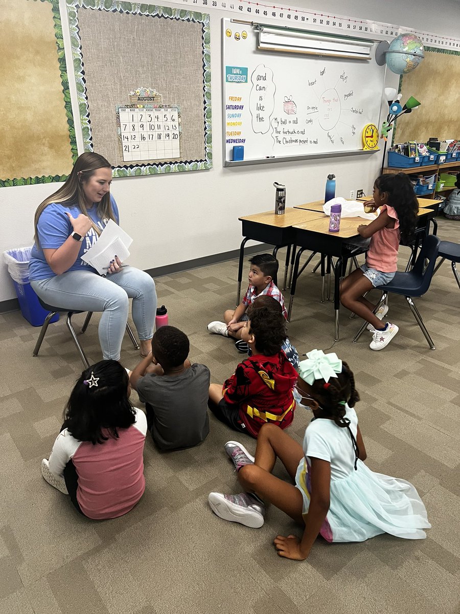 Mrs. Thomas tweet media
